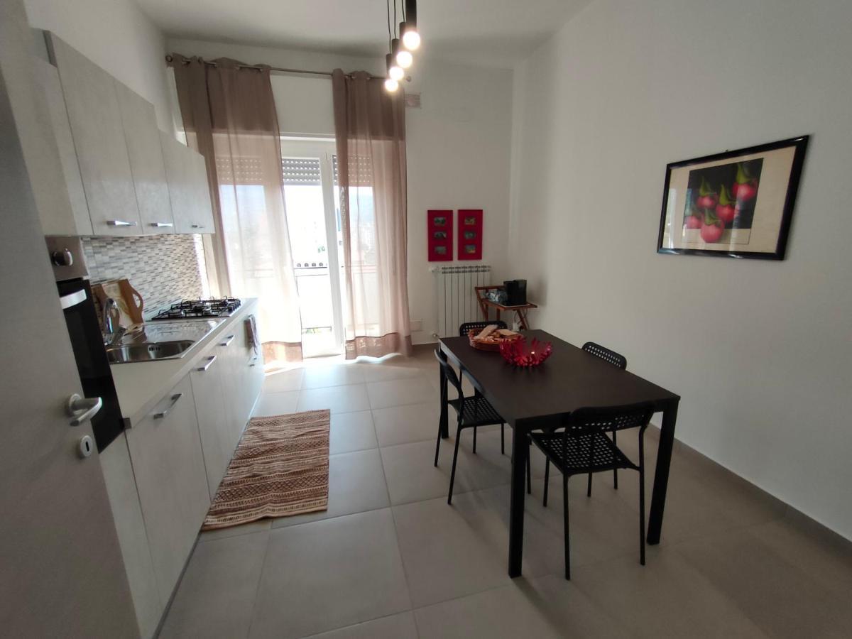 Gierre Apartment 테르미니이메레세 외부 사진