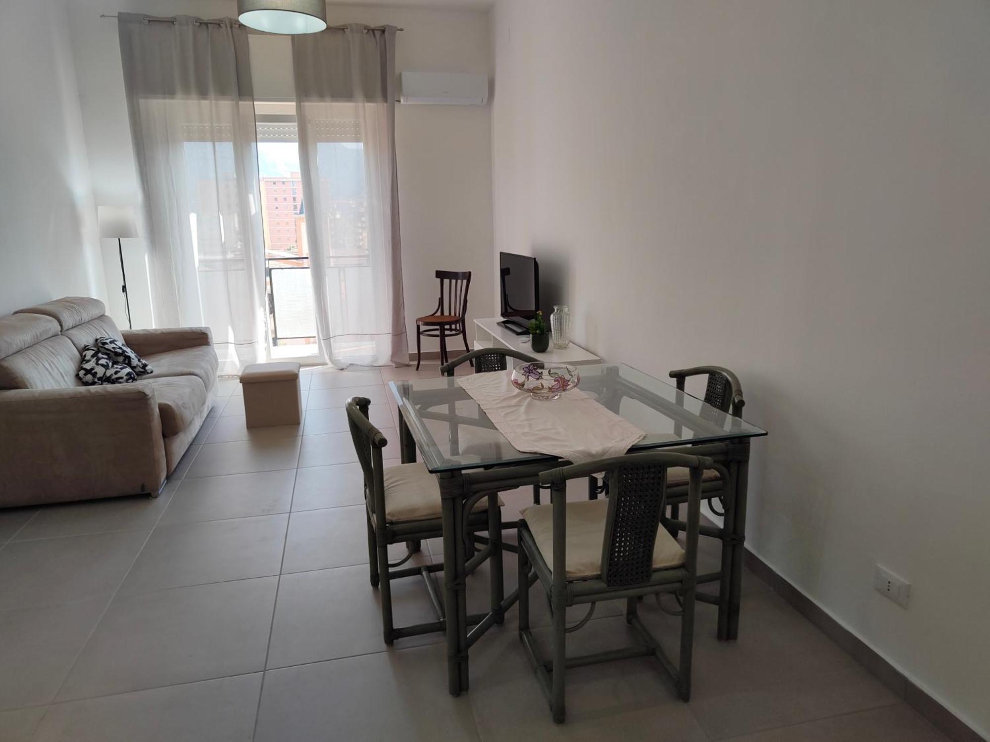 Gierre Apartment 테르미니이메레세 외부 사진