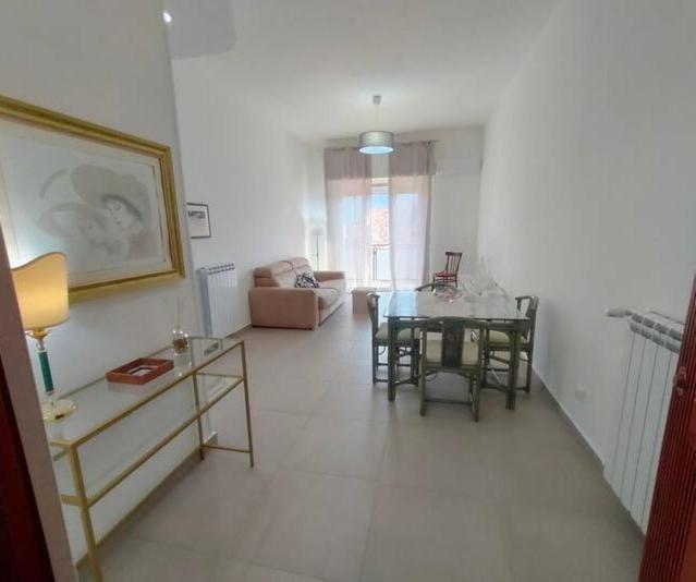 Gierre Apartment 테르미니이메레세 외부 사진